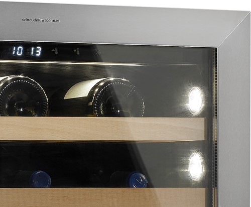 Silver Classic deur van RVS en 3-laags glas || Silver Classic detail