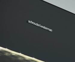 Deur voorzien van Schreuder&Waterman logo (standaard)