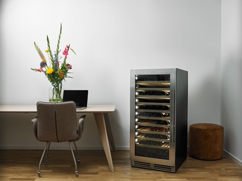 Wijnklimaatkast Lavardin (Uno) met Silver Design deur & RVS Robusto hendel || SW120
